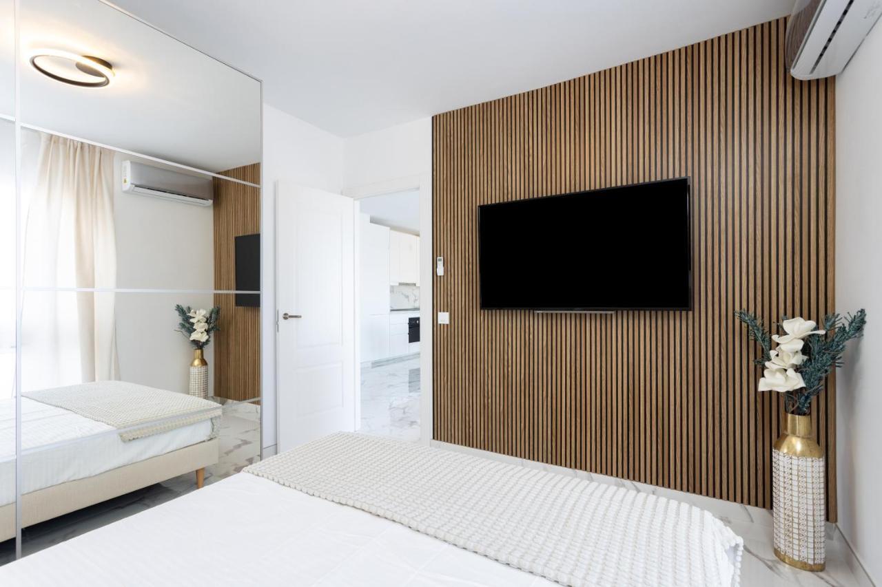 Elysium Ocean Villa Адехе Екстериор снимка