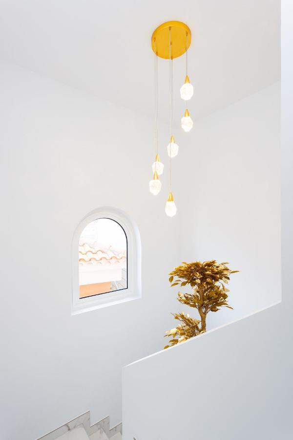 Elysium Ocean Villa Адехе Екстериор снимка