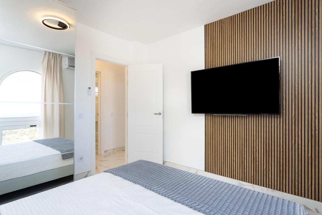 Elysium Ocean Villa Адехе Екстериор снимка