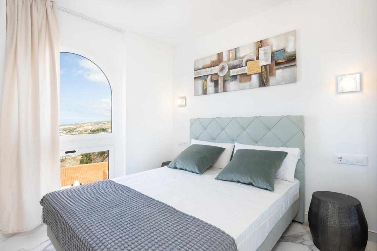 Elysium Ocean Villa Адехе Екстериор снимка