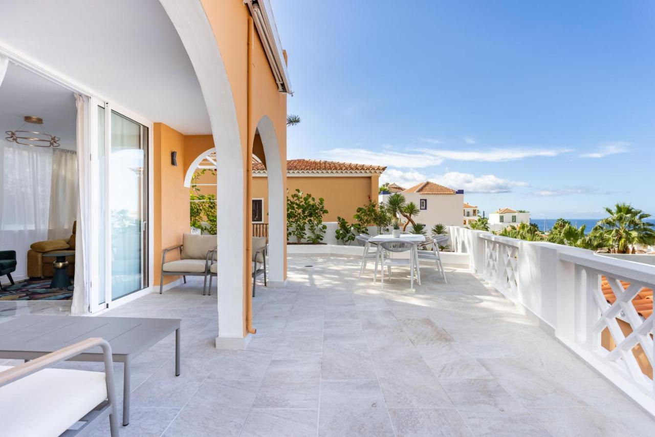 Elysium Ocean Villa Адехе Екстериор снимка