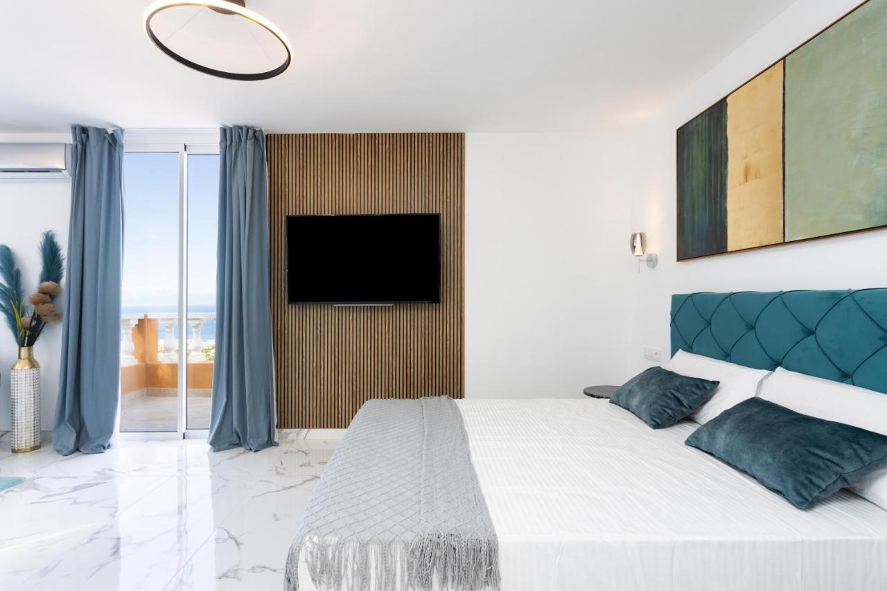 Elysium Ocean Villa Адехе Екстериор снимка
